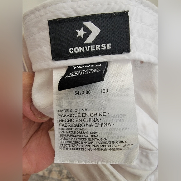 Converse hat - Picture 4 of 5